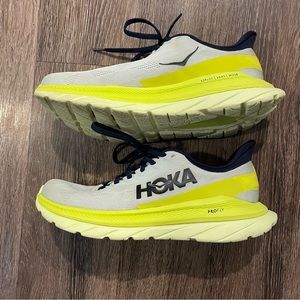 Hoka Mach 4 - Profly Blue Flower & Citrus - 9 D